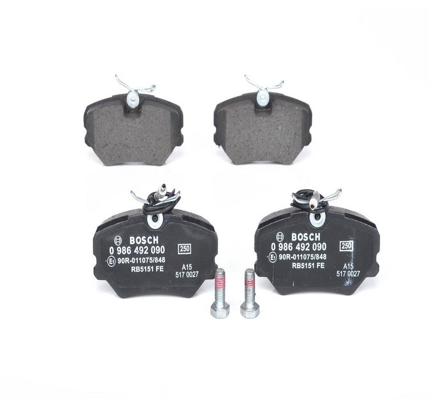Peugeot 405 1.8 diesel turbo break 7/1988 - 12/1992 64 kW Diskli fren balatası seti; ön