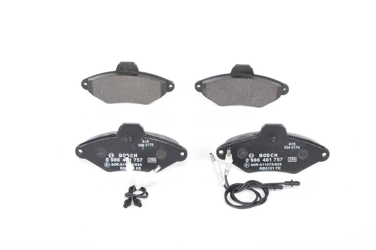 Citroen Xantia 1.8i 16v break 4/1997 - 1/1998 81 kW Diskli fren balatası seti; ön