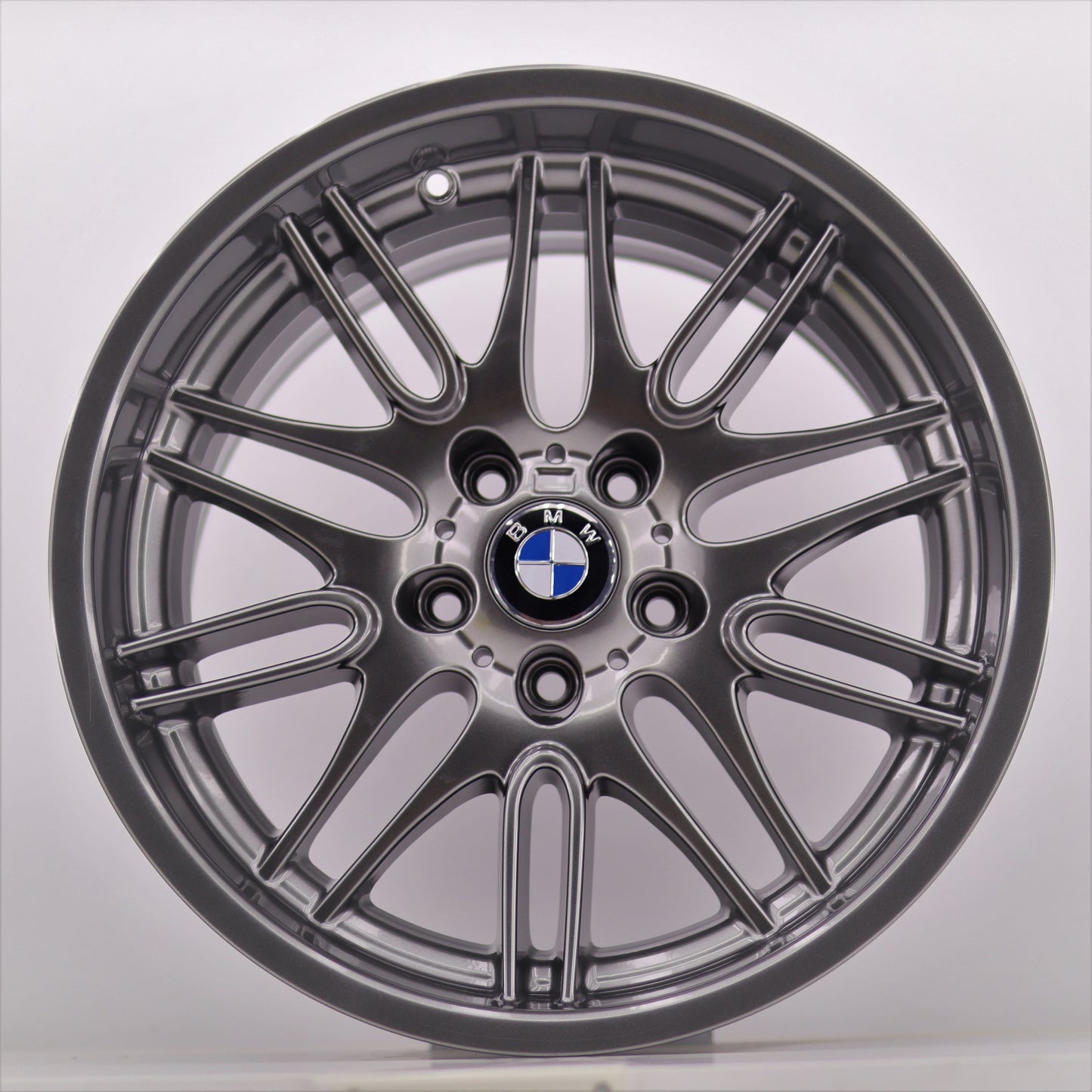 R1 Wheels 18 inç 5*120 ET22 Füme Jant Takımı (J-302)