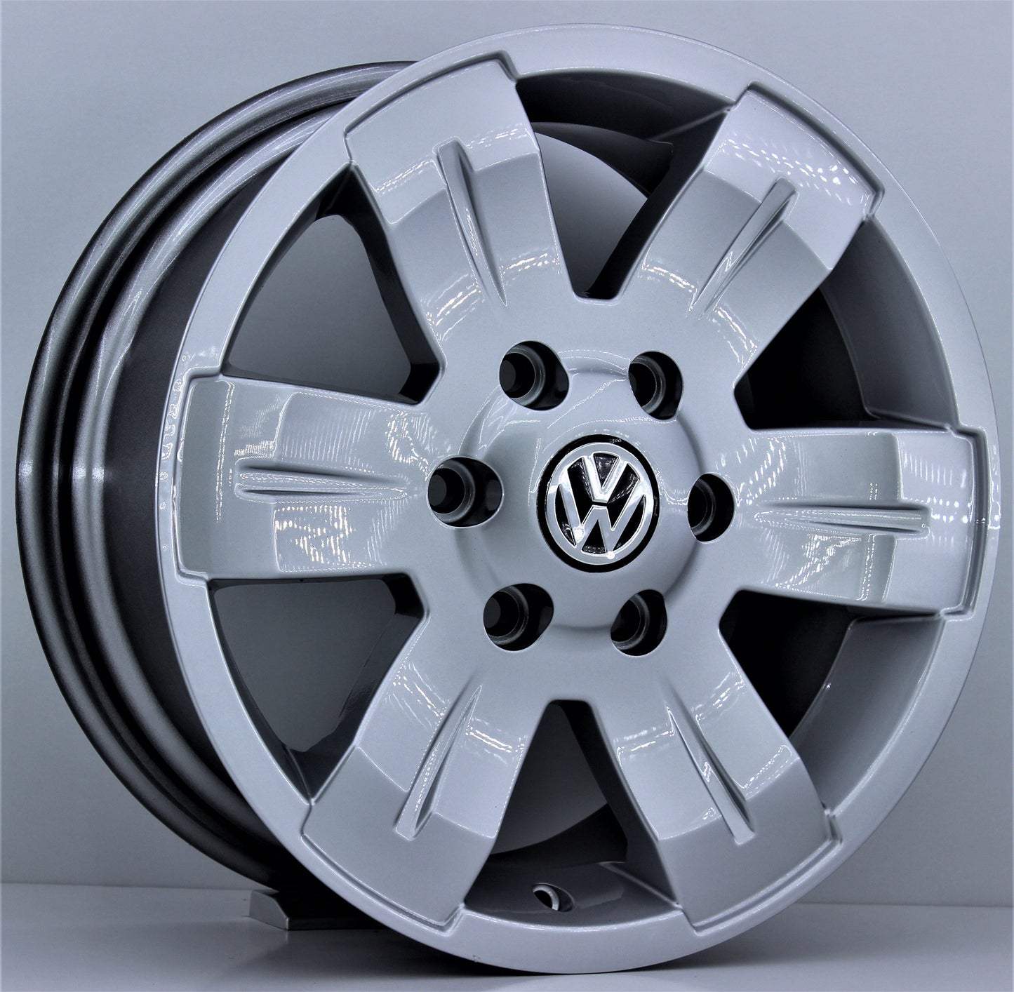 R1 Wheels 16 inç 6*130 ET50 Metalik Gri Jant Takımı (J-388)