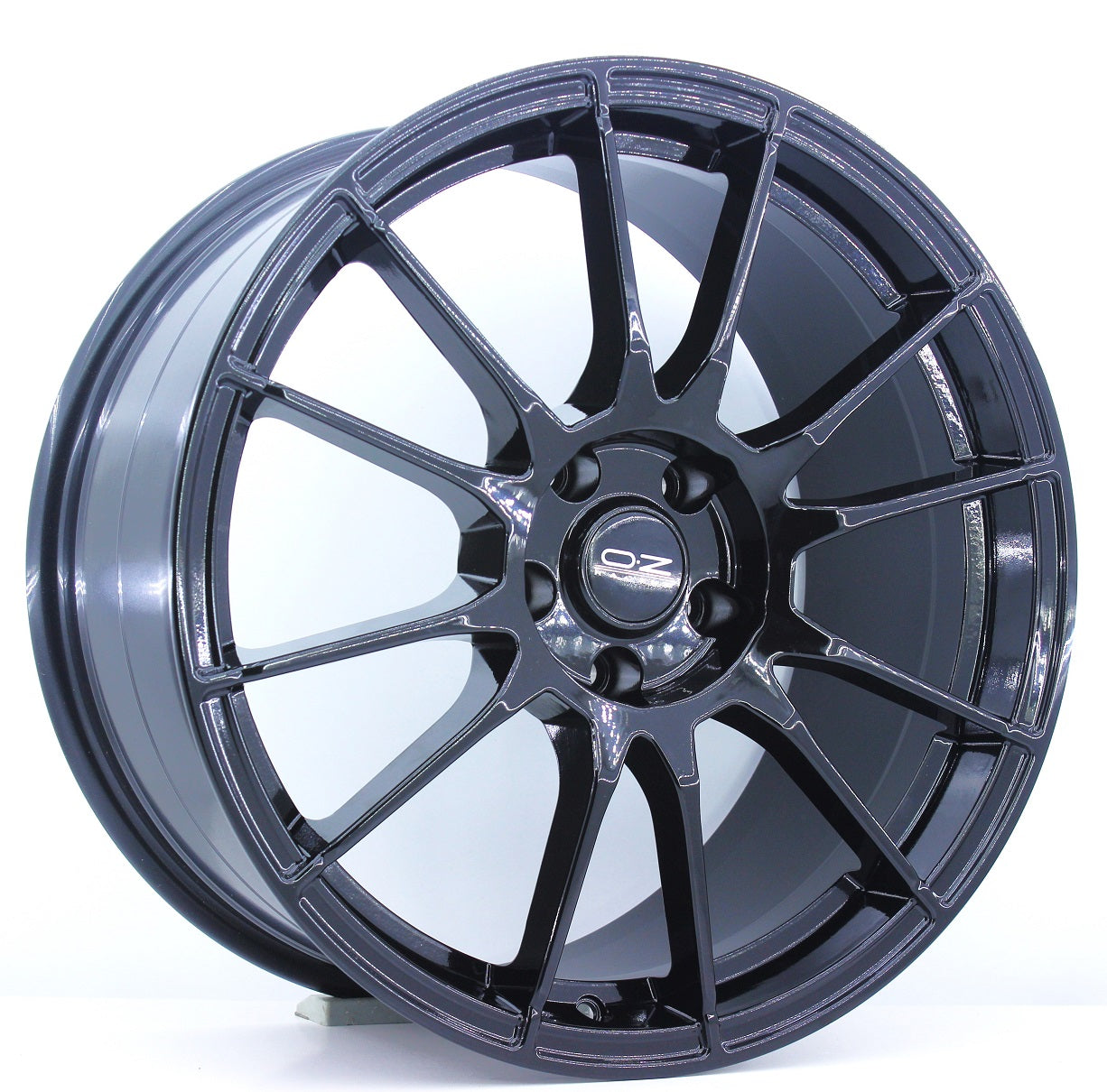 R1 Wheels 19 inç 5*120 ET35 Siyah Jant Takımı (J-390)